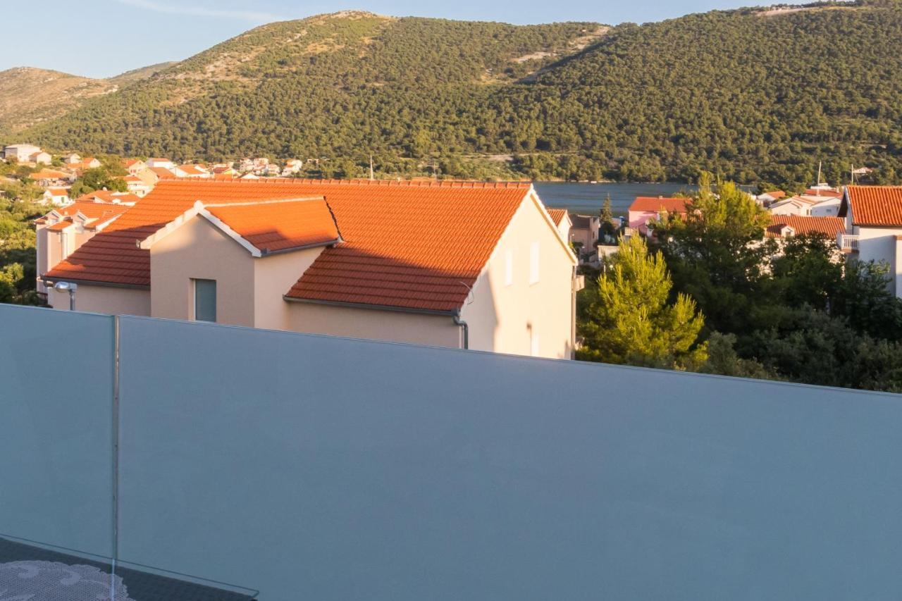 Apartments And Rooms With Parking Space Grebastica, Sibenik - 17831 Dış mekan fotoğraf