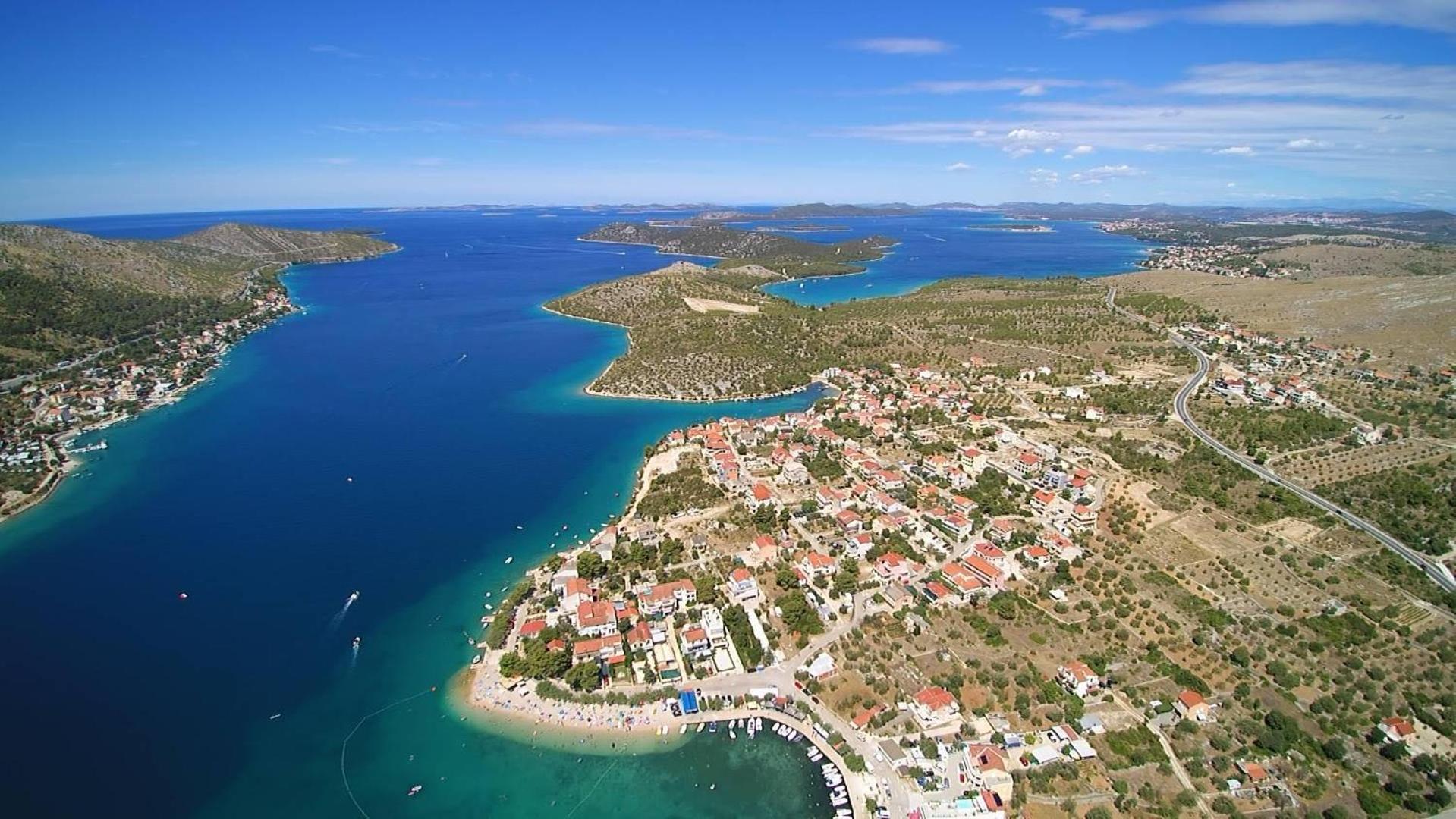Apartments And Rooms With Parking Space Grebastica, Sibenik - 17831 Dış mekan fotoğraf